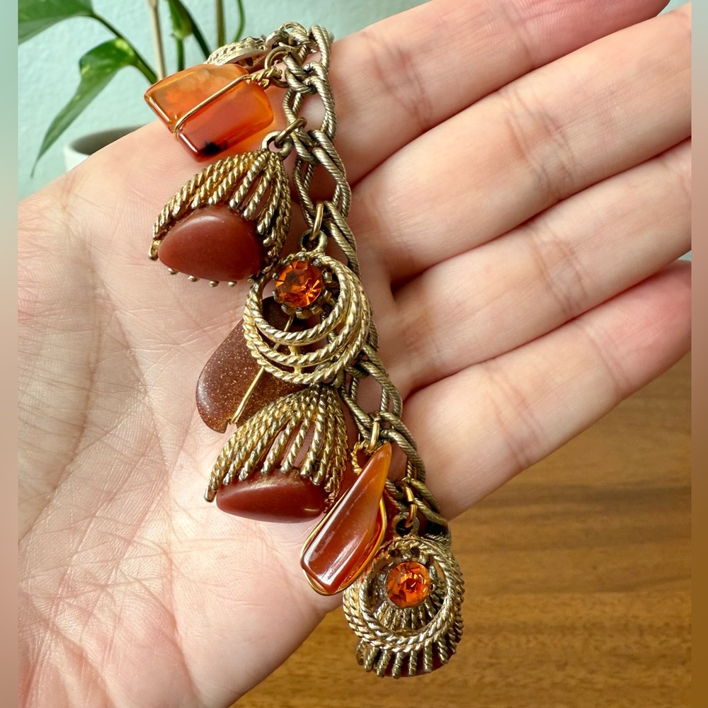Vintage MCM Dangling Charm Bracelet Chunky Orange Rhinestones Goldstone 60’s - Picture 8 of 10
